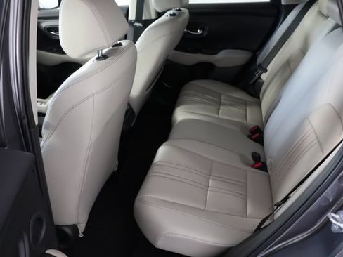 Certified 2025 Honda HR-V EX-L image 20