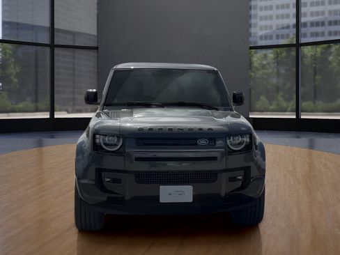 New 2026 Land Rover Defender 110 X-Dynamic SE AWD/4WD image 2