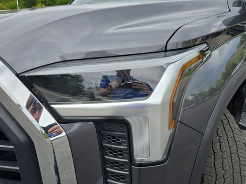 Used 2022 Toyota Tundra SR5 image 29