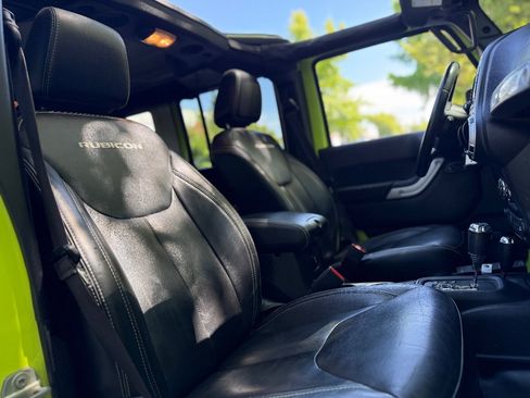 Used 2016 Jeep Wrangler Unlimited Rubicon AWD/4WD image 16