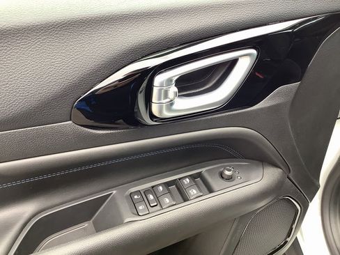 New 2026 Jeep Compass Latitude w/ Quick Order Package 29K image 10