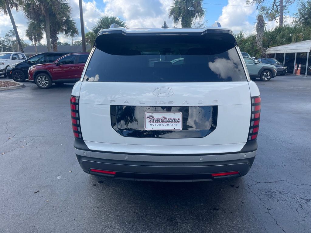 Used 2026 Hyundai Palisade SEL FWD image 4