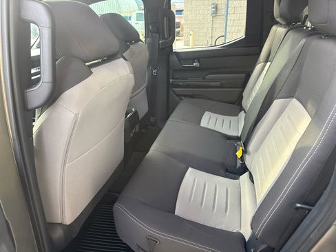 Used 2025 Toyota Tacoma TRD Off-Road image 20