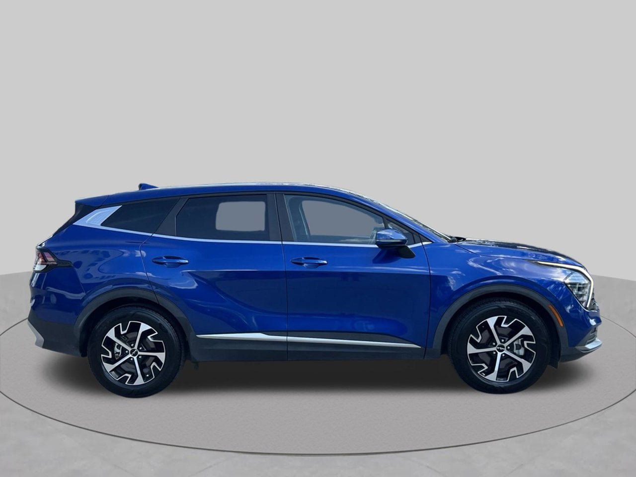 Used 2024 Kia Sportage EX FWD image 6