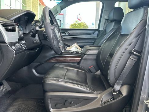 Used 2018 GMC Yukon SLT w/ Premium Edition RWD image 26