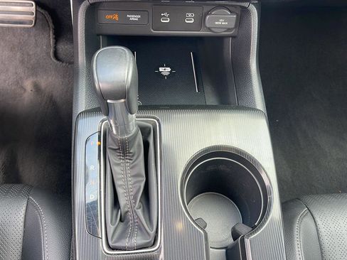 Used 2025 Honda Civic Sport Touring image 19