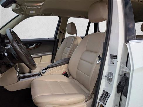 Used 2015 Mercedes-Benz GLK 350 2WD image 12