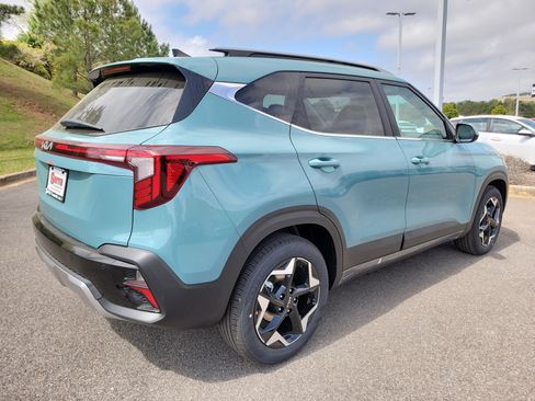 New 2026 Kia Seltos EX image 23