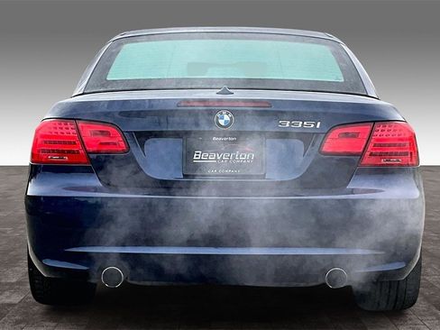 Used 2011 BMW 335i Convertible image 6