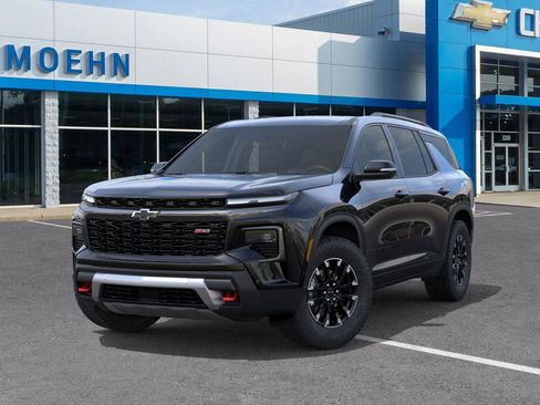 New 2026 Chevrolet Traverse Z71 w/ Enhanced Driving Package image 6