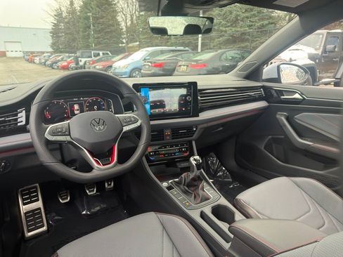 New 2026 Volkswagen Jetta GLI Autobahn FWD image 17