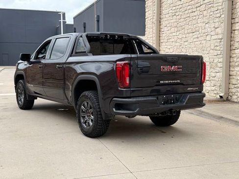 Used 2022 GMC Sierra 1500 AT4X AWD/4WD image 3