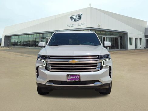 Used 2024 Chevrolet Suburban High Country w/ Max Trailering Package AWD/4WD image 2