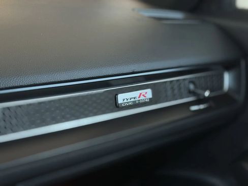 Used 2023 Honda Civic Type R image 50