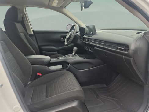 Certified 2024 Honda HR-V LX image 20