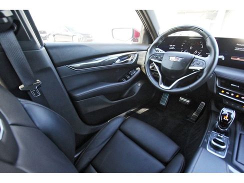 Certified 2025 Cadillac CT5 Sport image 8