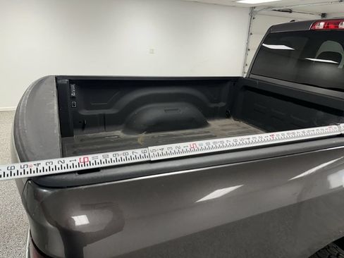 Used 2019 RAM 1500 Tradesman w/ Tradesman SXT Package AWD/4WD image 30