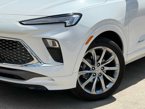 Used 2025 Buick Encore GX Avenir w/ Avenir Technology Package FWD image 4