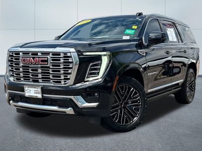 Used 2025 GMC Yukon Denali w/ Sun & Power Step Package