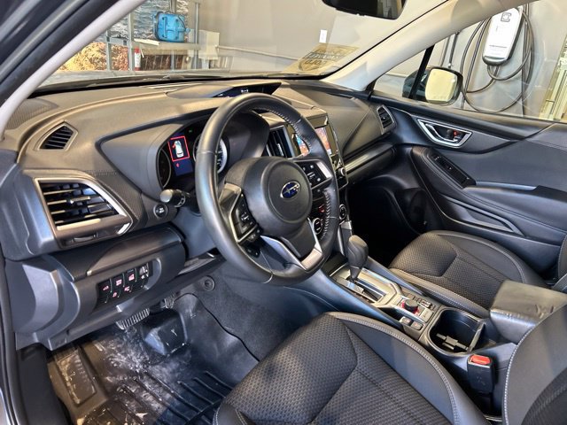 Used 2022 Subaru Forester Premium AWD/4WD image 2