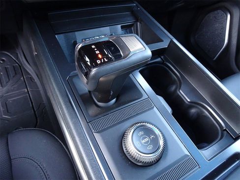 Used 2024 GMC Hummer EV 3X w/ LPO, Illumination Package image 6