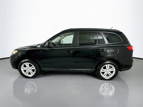 Used 2010 Hyundai Santa Fe GLS FWD image 2