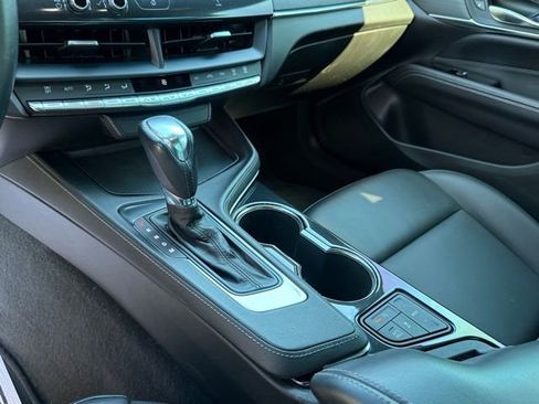 Used 2021 Cadillac CT4 Luxury image 22