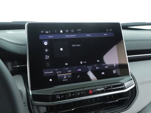 Used 2026 Jeep Compass Limited image 12