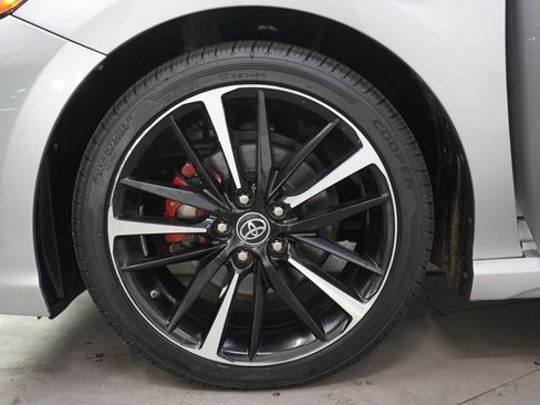 Used 2019 Toyota Camry XSE FWD image 27