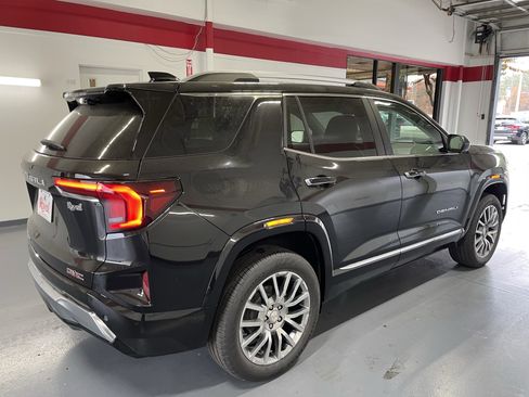 New 2026 GMC Terrain Denali w/ LPO, Floor Liner Package image 4