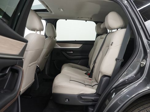 Used 2024 MAZDA CX-90 Plug-In Hybrid w/ Preferred image 19