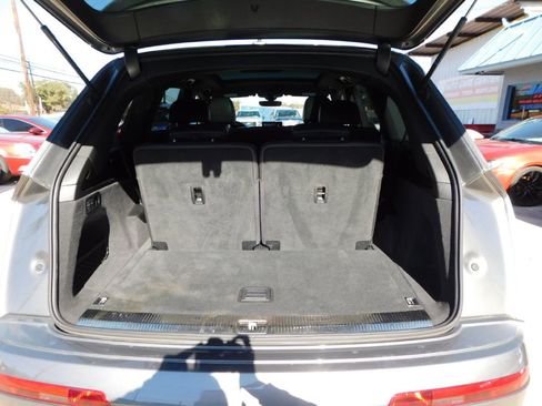 Used 2017 Audi Q7 3.0T Premium Plus image 18
