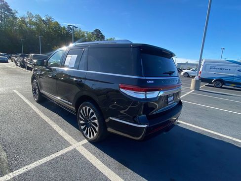 Used 2022 Lincoln Navigator Black Label AWD/4WD image 5