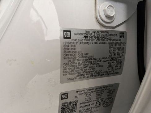 Used 2023 Chevrolet Silverado 1500 Custom image 15