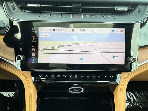 New 2026 Jeep Grand Cherokee L Summit w/ Obsidian Package AWD/4WD image 24