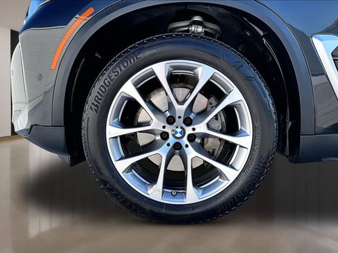 Used 2024 BMW X5 sDrive40i w/ Climate Comfort Package RWD image 32