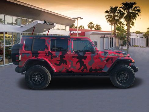 Used 2022 Jeep Wrangler Unlimited Rubicon w/ Xtreme Recon 35" Tire Package image 2