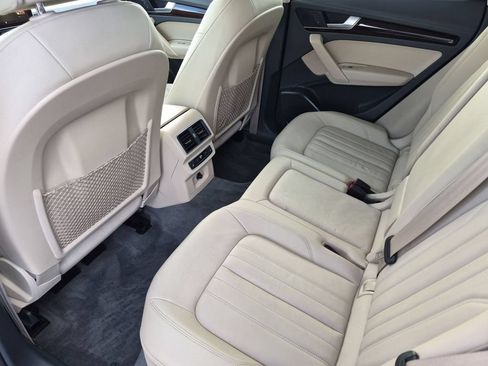 Used 2018 Audi Q5 2.0T Premium Plus w/ Premium Plus Package AWD/4WD image 29