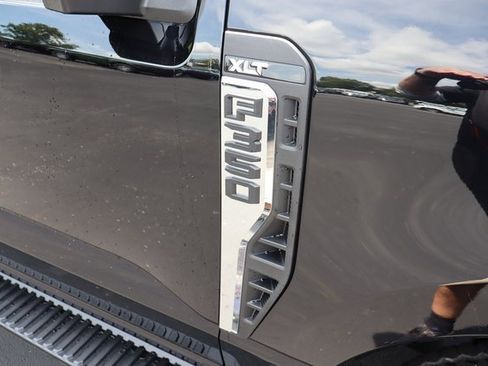 New 2025 Ford F350 XLT image 18