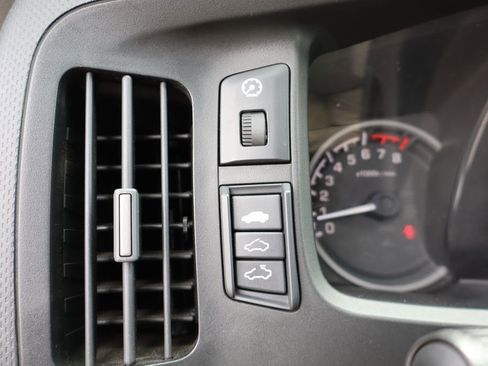 Used 2013 Honda Ridgeline RTL image 13
