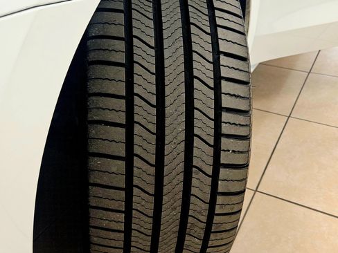 Used 2018 Volkswagen Passat 2.0T SE image 33