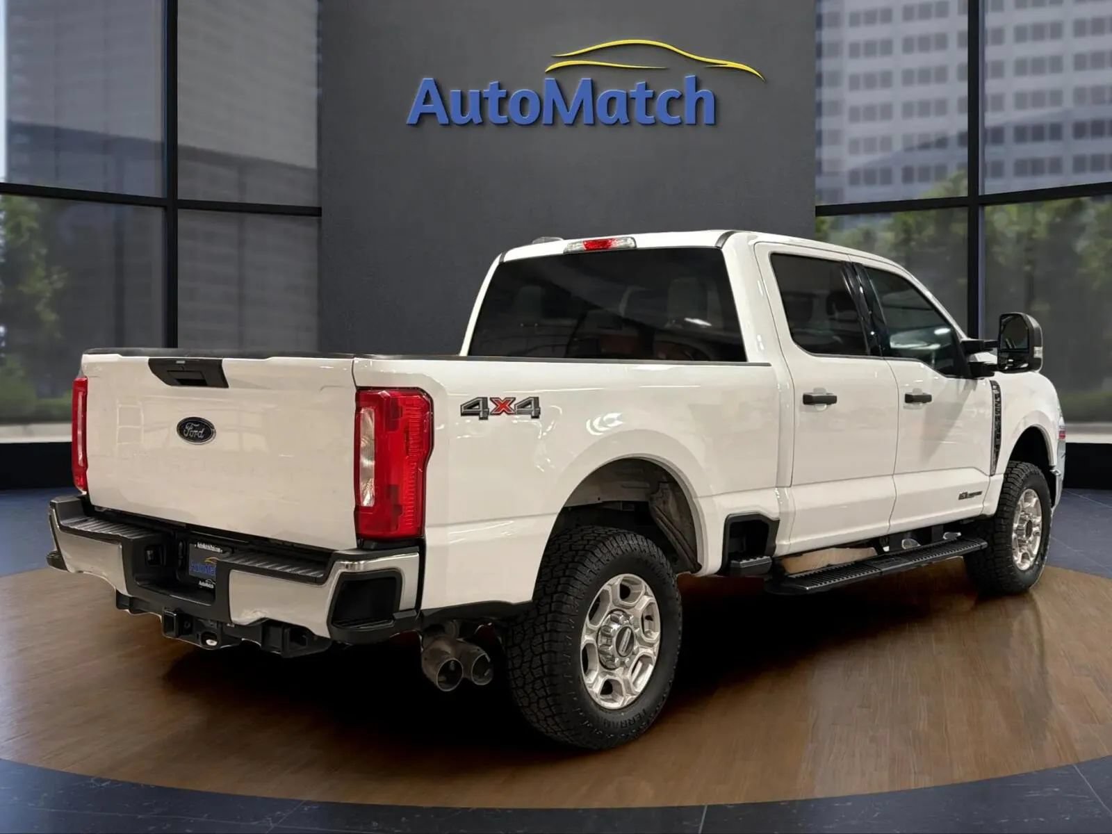 Used 2025 Ford F250 XLT AWD/4WD image 11
