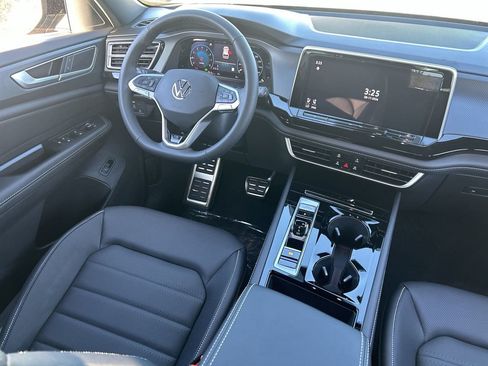 New 2026 Volkswagen Atlas Cross Sport SEL R-Line AWD/4WD image 10