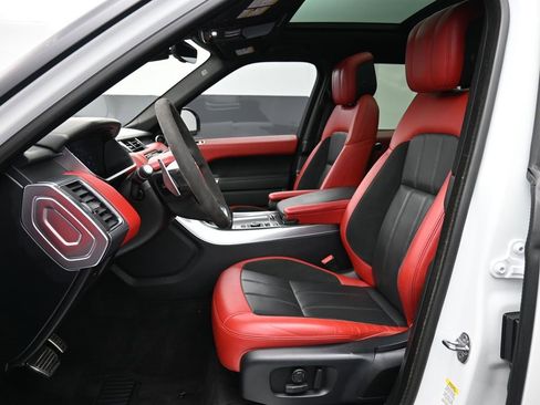 Used 2021 Land Rover Range Rover Sport HST image 10