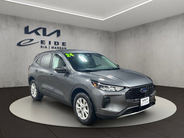 Used 2024 Ford Escape Active AWD/4WD image 1