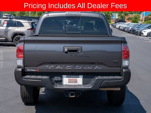 Used 2023 Toyota Tacoma TRD Off-Road AWD/4WD image 4