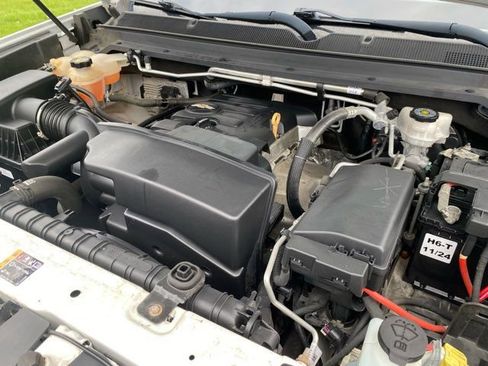 Used 2020 Chevrolet Colorado LT w/ Safety Package RWD image 26
