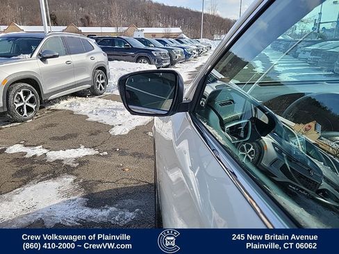 Used 2016 Nissan Rogue SV w/ SV Premium Package image 26