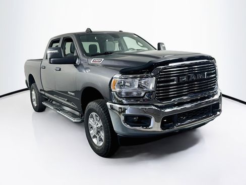 Used 2024 RAM 2500 Big Horn AWD/4WD image 3