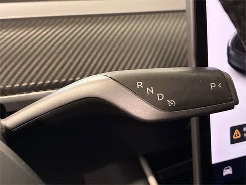 Used 2020 Tesla Model Y Long Range image 33